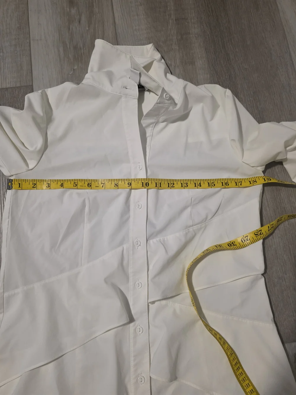 Joseph Ribkoff White Tiered Blouse Size 6 Button Front Ruffle Tunic Top - Picture 8 of 9